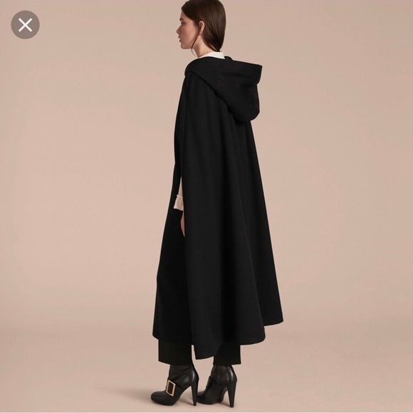 Burberry Jackets & Blazers - Burberry cape